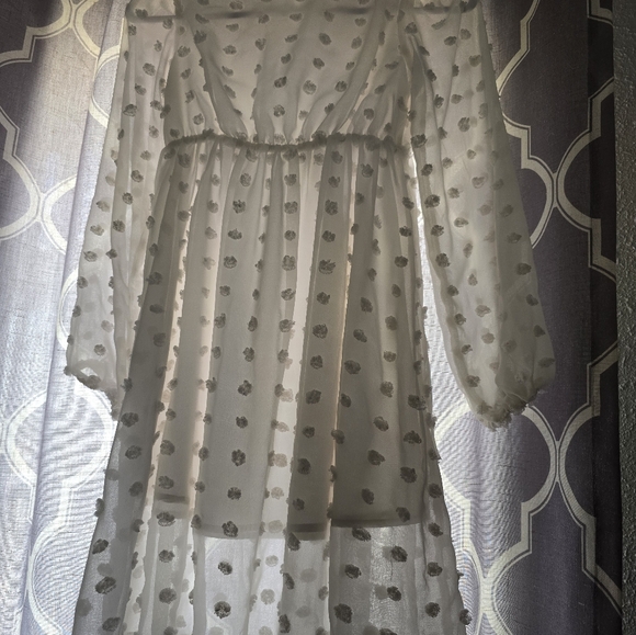 GirlsSwiss Dot Dress Stretchy with a long Sleeve Casual Dress - Picture 2 of 7